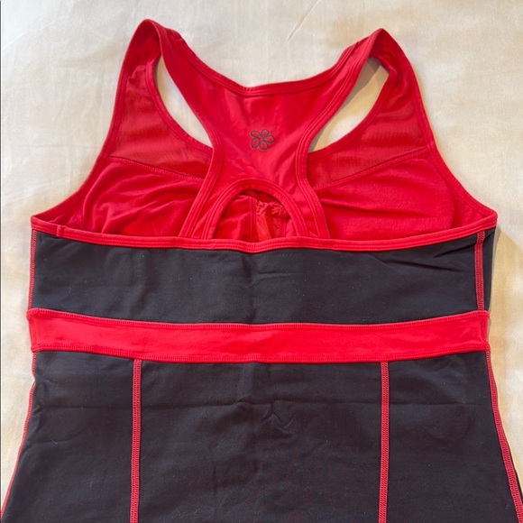 Tuff Athletics Tank Top Red and Black for Active Comfort Women's - Picture 7 of 12